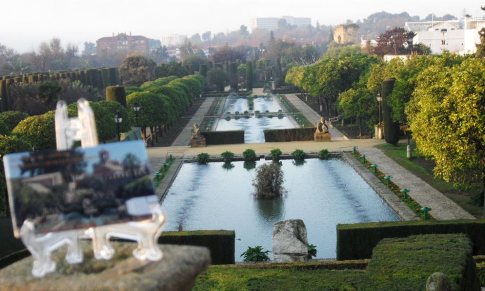 Visita al Alcázar de los Reyes Cristianos - Luis Larrea